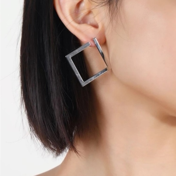Silver Square Geometric Hoop Earrings - Picture 1 of 3